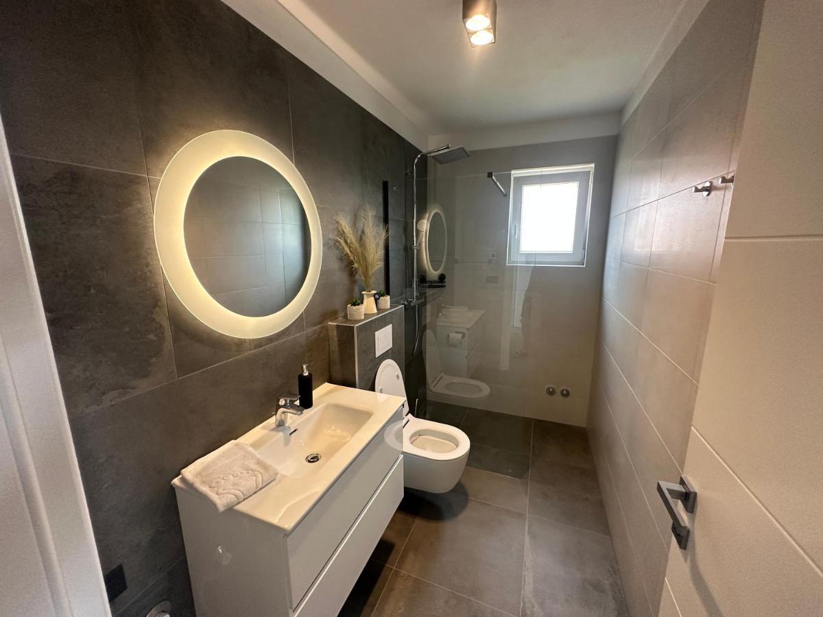 Apartment Pina Kornic